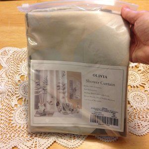 Olivia Shower Curtain, pretty leafy design, new item